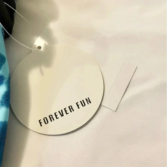 Neff Momentum Crossbody  Bag - NWT  Blue &  Blue bag width 8 “NWT - Picture 4 of 5